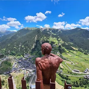 Font Blanca En Arinsal , Mas de Ribafeta Andorra